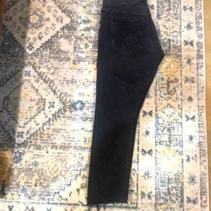 Distressed Levi 501s